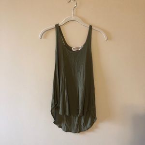 URBAN OUTFITTERS army green tank